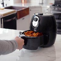 MCAF26MB Magic Chef 2.6 Quart Snack-Size Black Manual Air Fryer-7