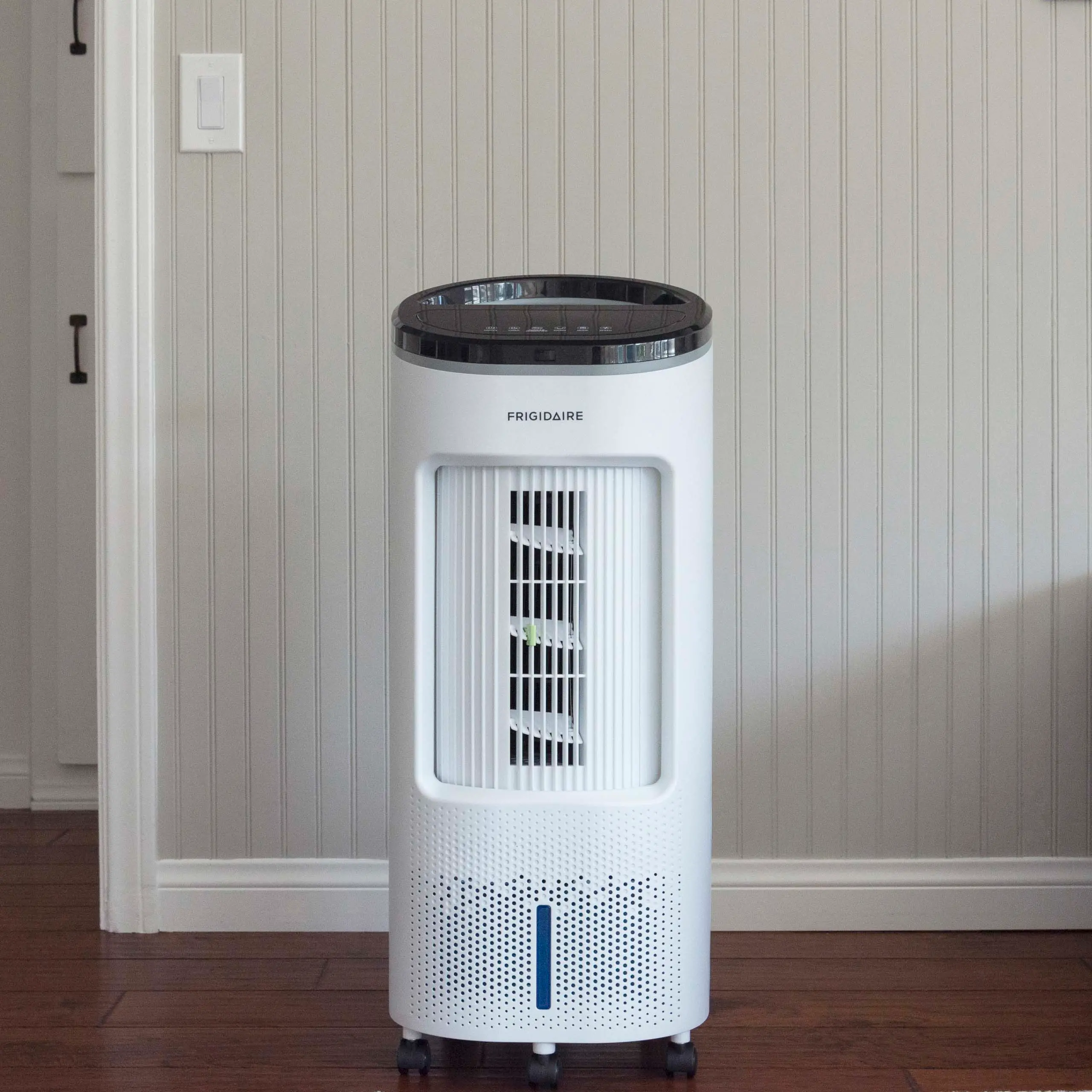 EC200WF Frigidaire EC200WF Portable Evaporative Cooler-4