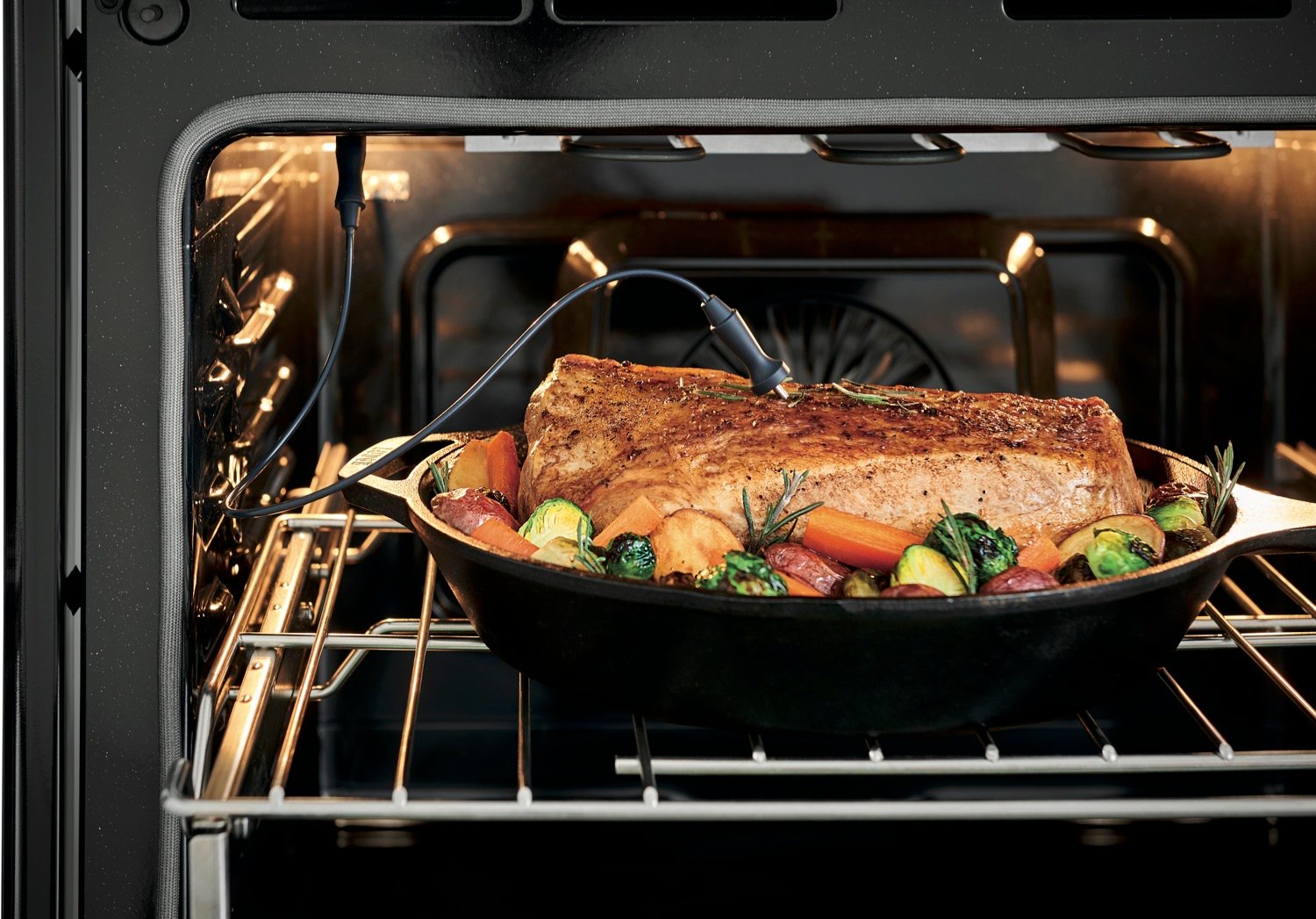FGEW3066UD Frigidaire Gallery 30 Inch Single Wall Oven - 5.1 cu. ft. Black Stainless Steel-3