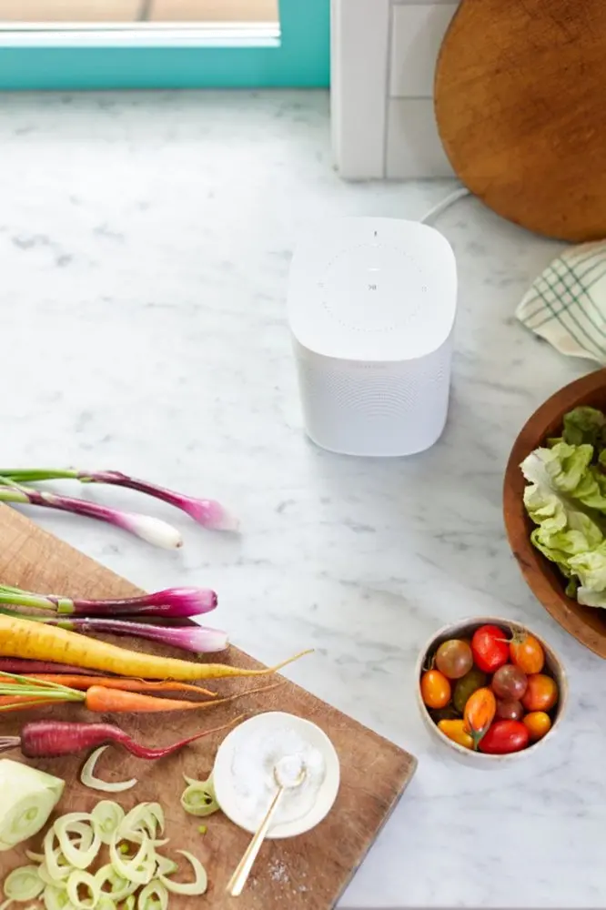 ONEG2US1,WH Sonos One (Gen 2) - White-6