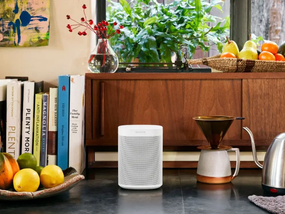 ONEG2US1,WH Sonos One (Gen 2) - White-7