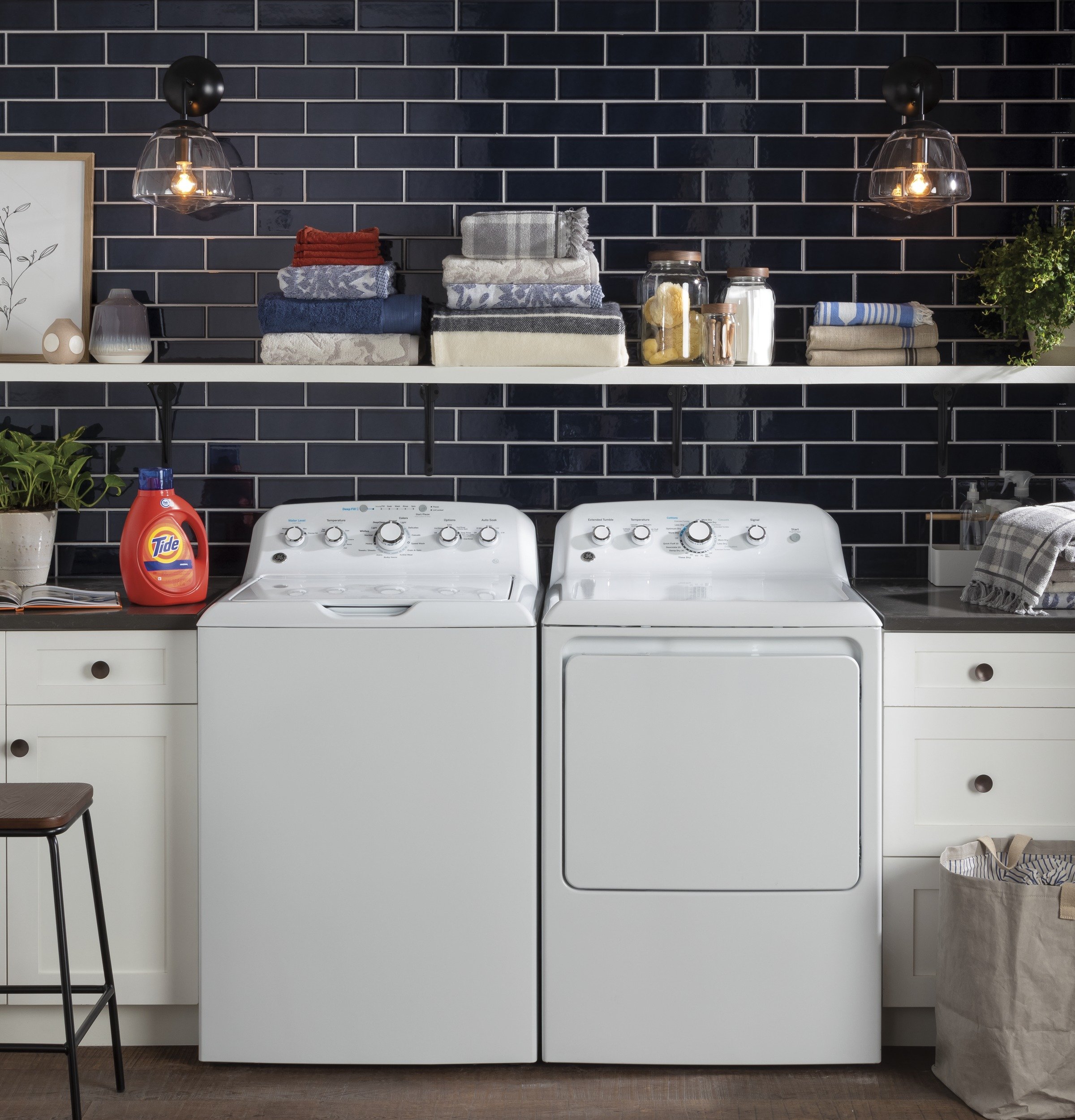 KIT GE 14 Cycle Top Load Washer and Gas Dryer Pair - White-2