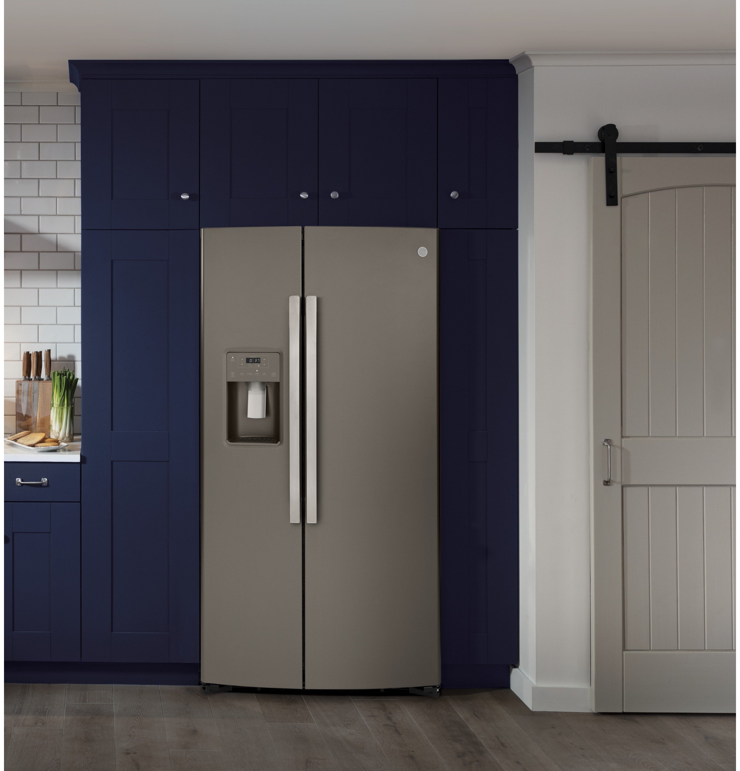 GSS25IMNES GE 25.1 cu. ft. Side by Side Refrigerator - 36 Inch Slate-7