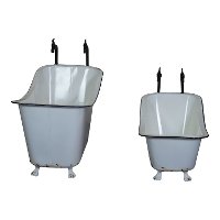 27 Inch White and Black Metal Tub Planter-3