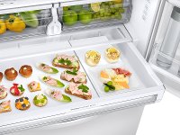 RF28R6202WW Samsung 28 cu. ft. French Door Smart Refrigerator - 36 Inch White-4