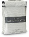 White Weave 3 Piece Queen Luxury Quilt Set