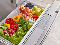 B36CL80ENS Bosch Counter Depth French 4 Door Smart Refrigerator with Pocket Handles - 21 cu. ft., Stainless Steel-4