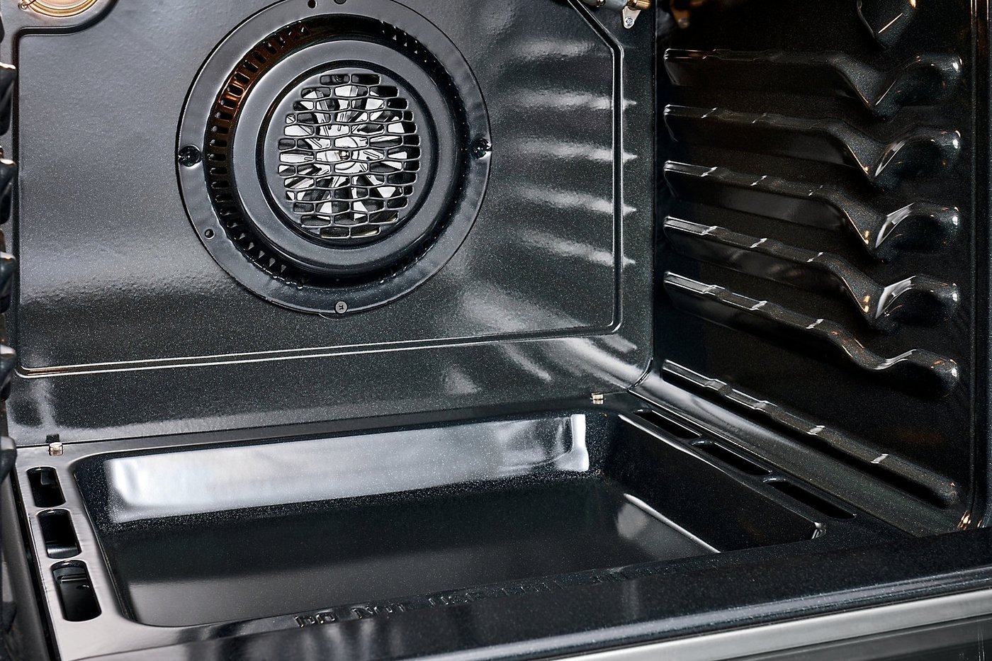 FGGH3047VD Frigidaire Gallery 5.6 cu. ft. Gas Slide-in Range with Convection Cooking - 30 Inch Black Stainless Steel-4
