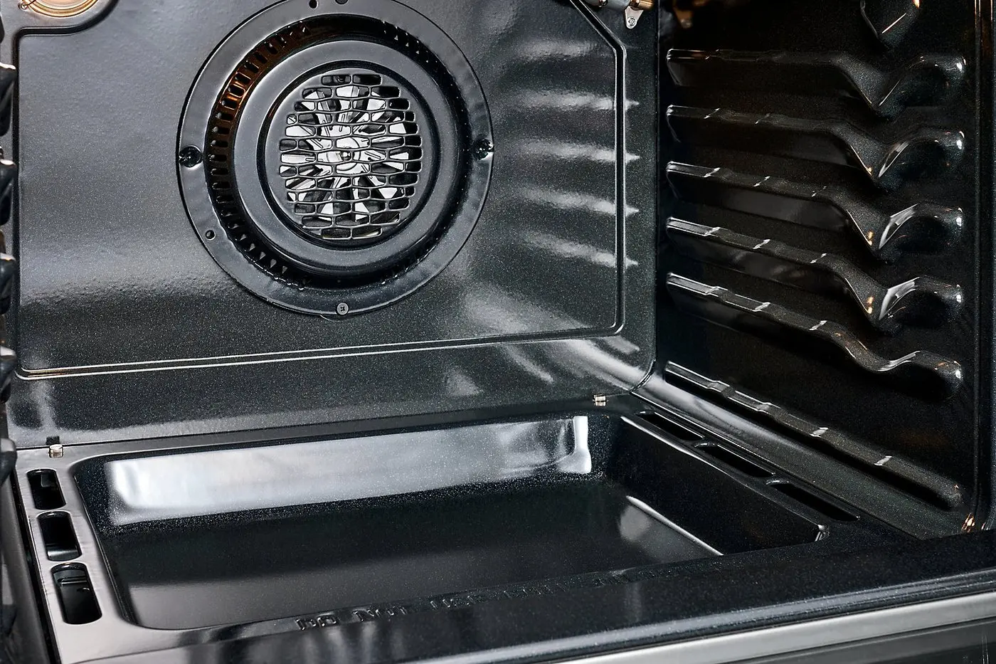 FGGH3047VD Frigidaire Gallery 5.6 cu. ft. Gas Slide-in Range with Convection Cooking - 30 Inch Black Stainless Steel-4