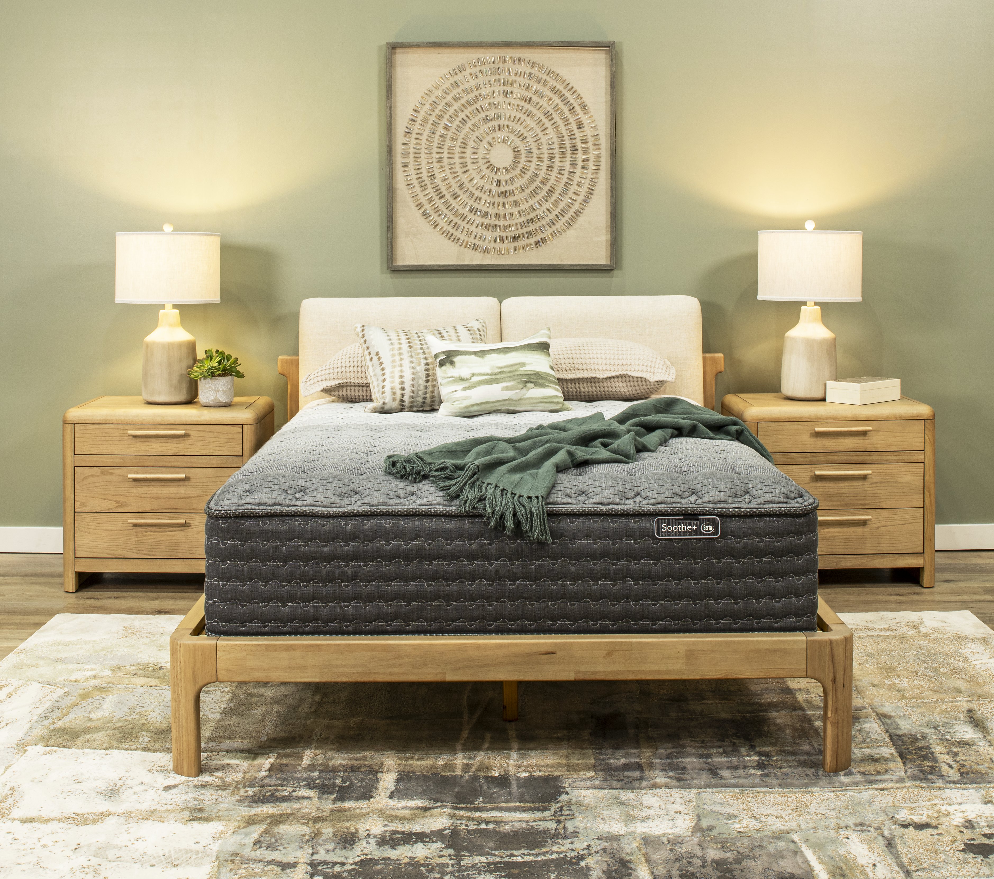 832321-3050 Serta Luxury Firm Queen Mattress - Soothe+-2