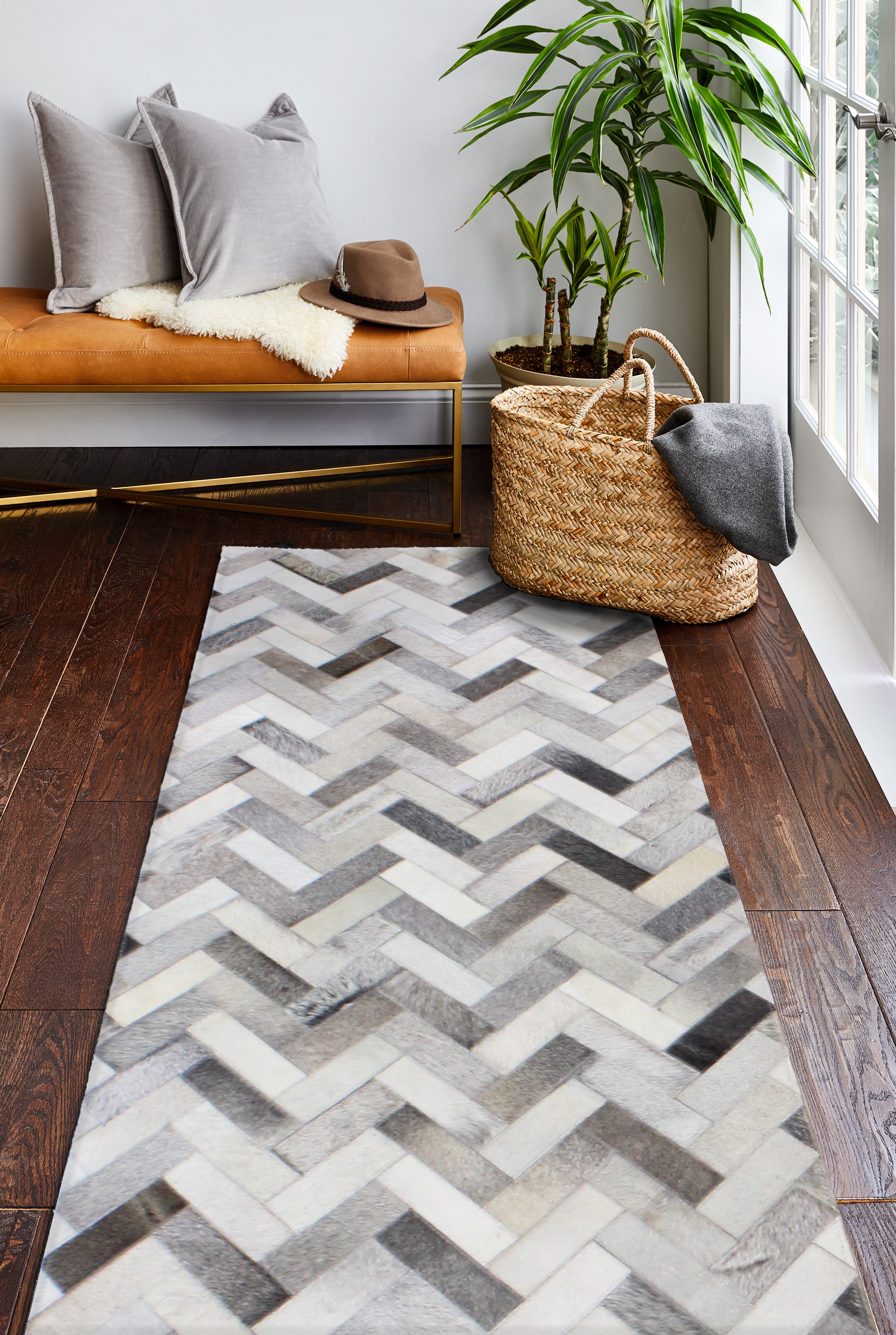 Contemporary Quentin Ash Gray Leather 8 Foot Runner Rug - Santa Fe-6