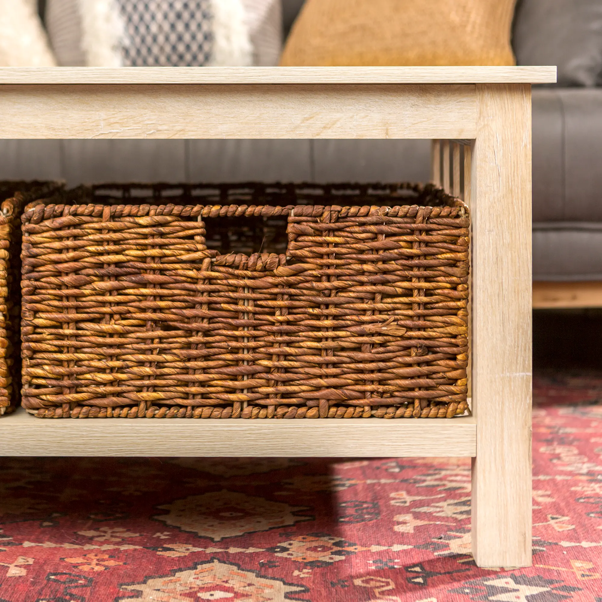 C40MSTWO Rustic Wood Coffee Table - White Oak-3