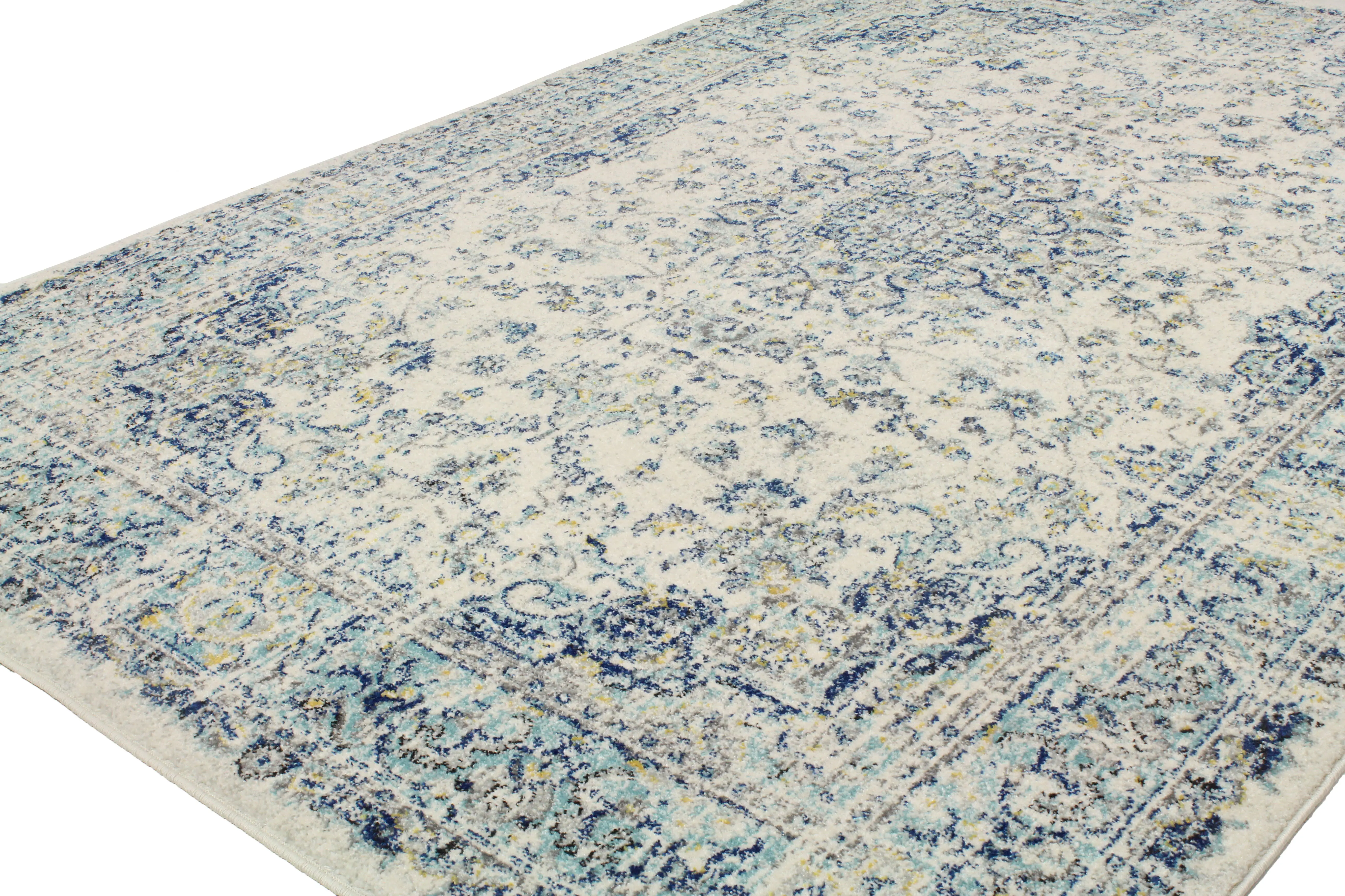 Everek Traditional Mariela Ivory and Blue 8 Foot Runner Rug-1