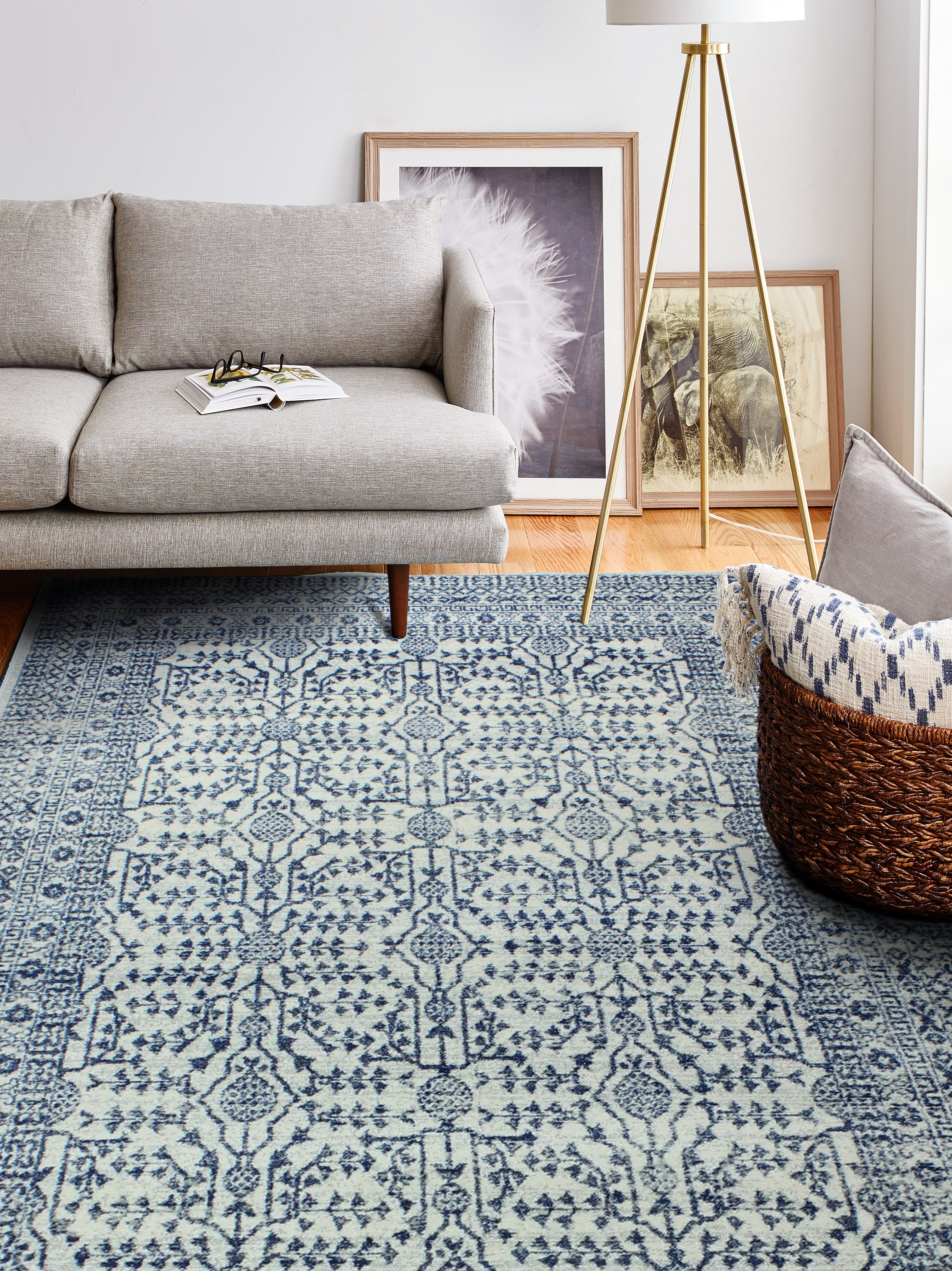 Everek 5 x 8 Traditional Noelle Ivory and Blue Rug-3