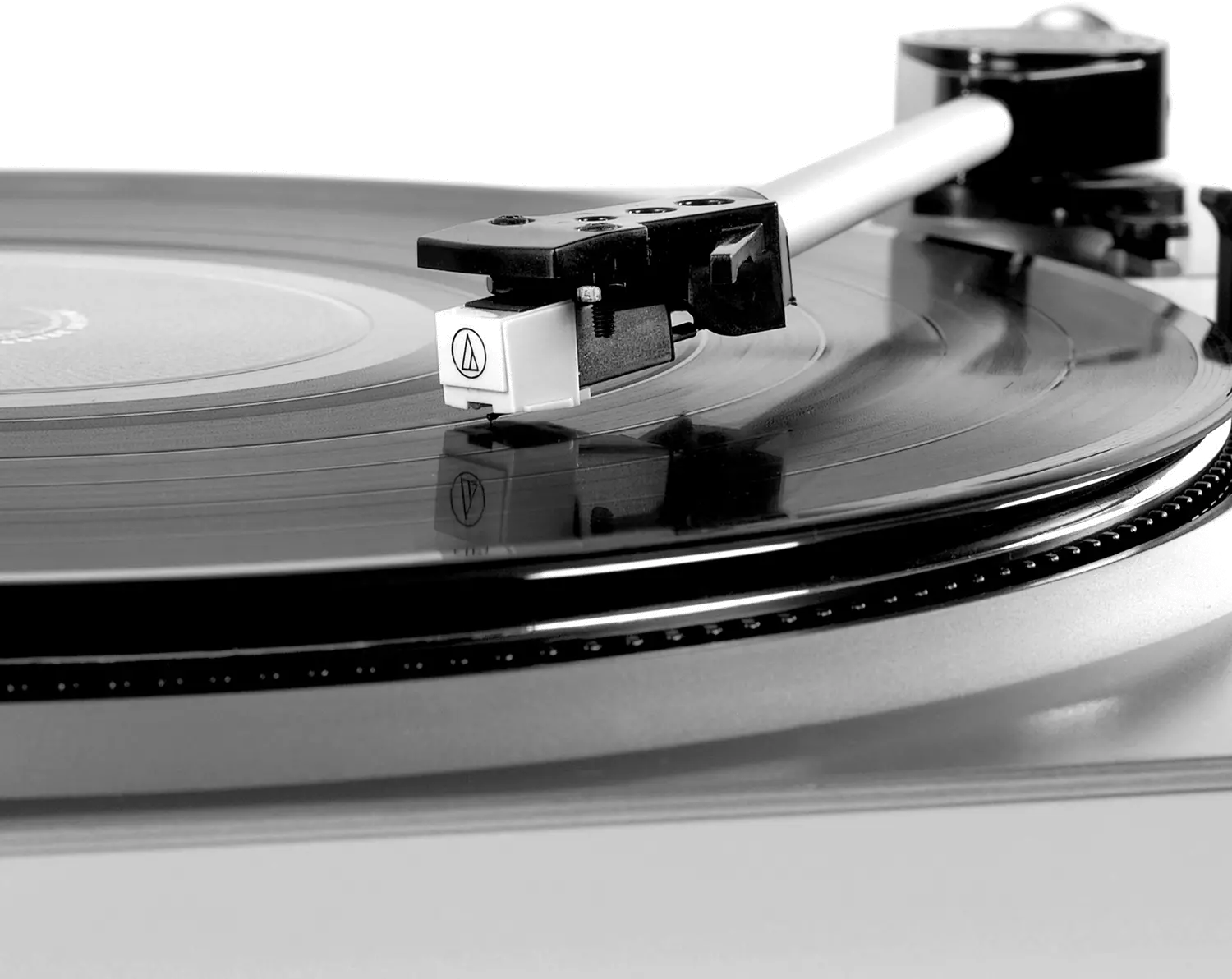 40705958 Pro USB Record Player with 2-Speed Turntable and Dust Cover - Silver-2