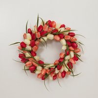 20 Inch Red and Pink Faux Tulip Wreath Arrangement