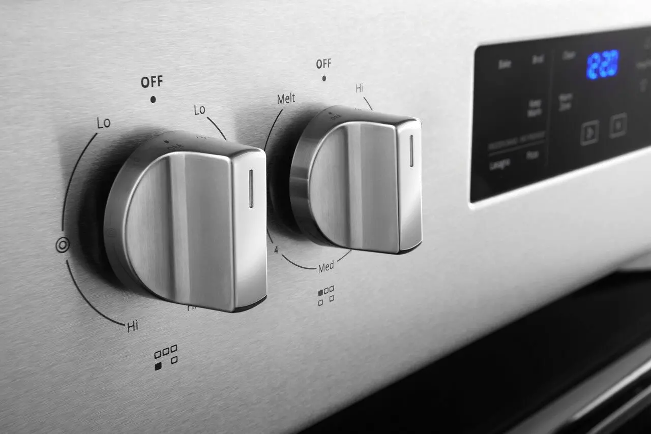 WFE525S0JZ Whirlpool 5.3 cu. ft. Electric Range - 30 Inch Smudge Resistant Stainless Steel-5