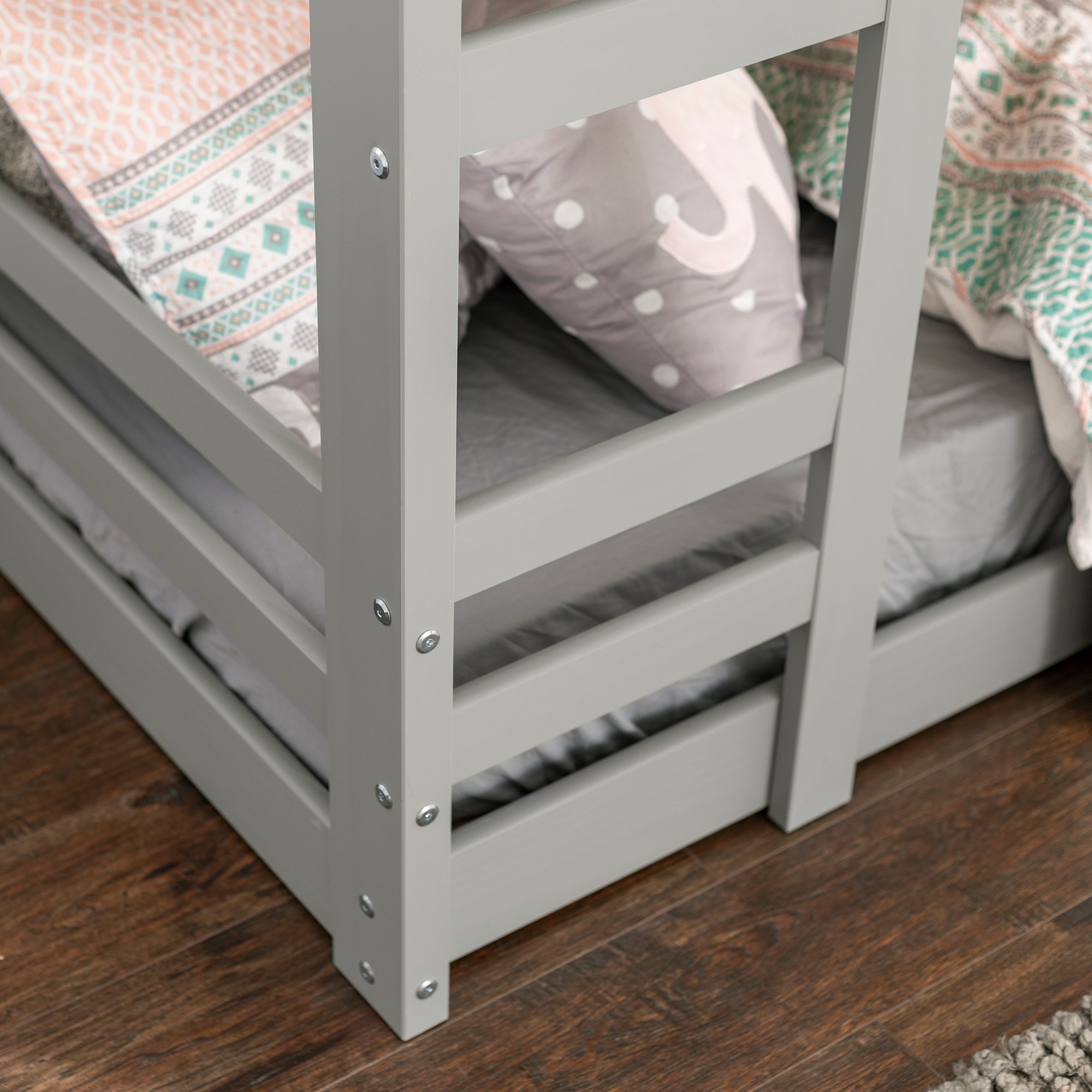 BWJRTOTGY Contemporary Gray Twin-over-Twin Low Bunk Bed-3