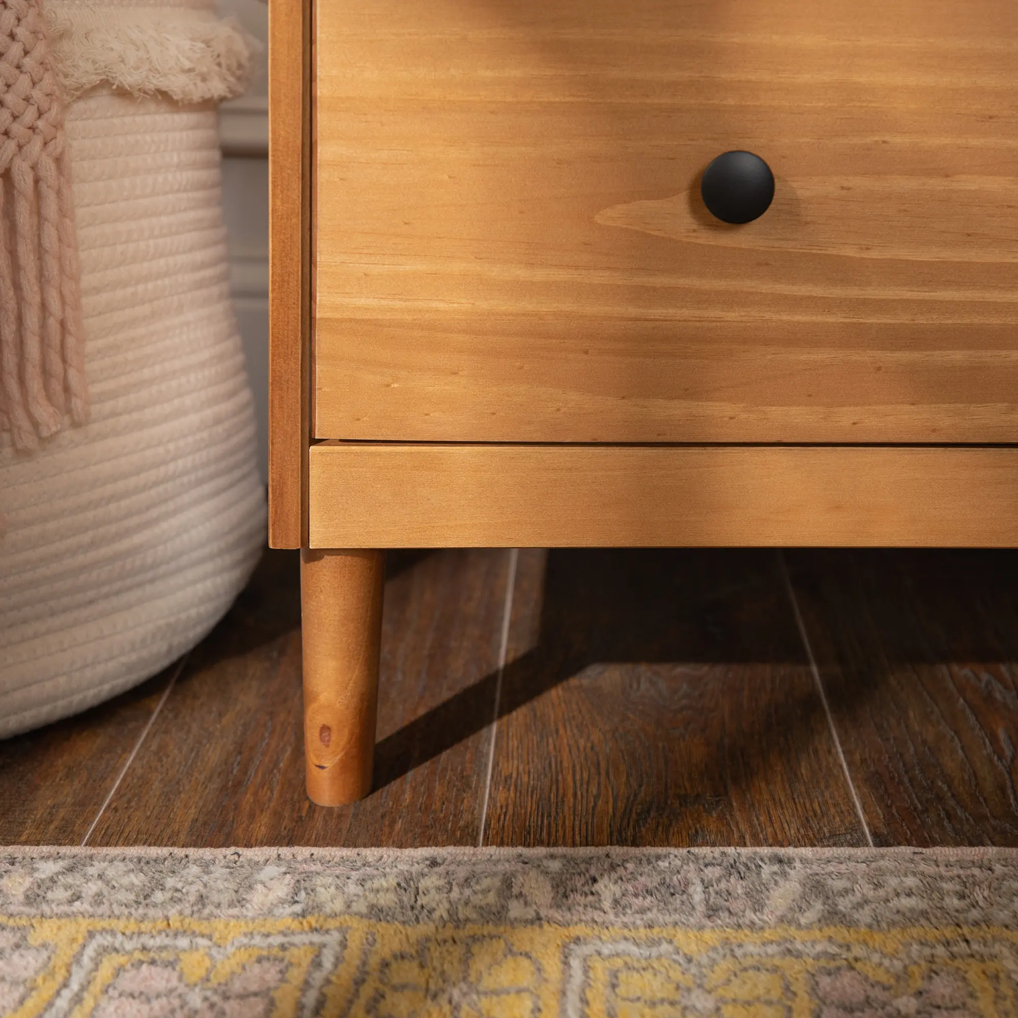 BR6DDDRCA Classic Caramel Brown Dresser - Spencer-3