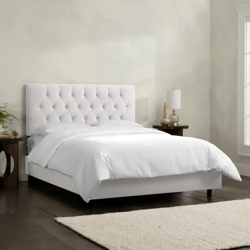 543BEDVLVWHT Julia Velvet White Tufted King Upholstered Bed - Skyline Furniture