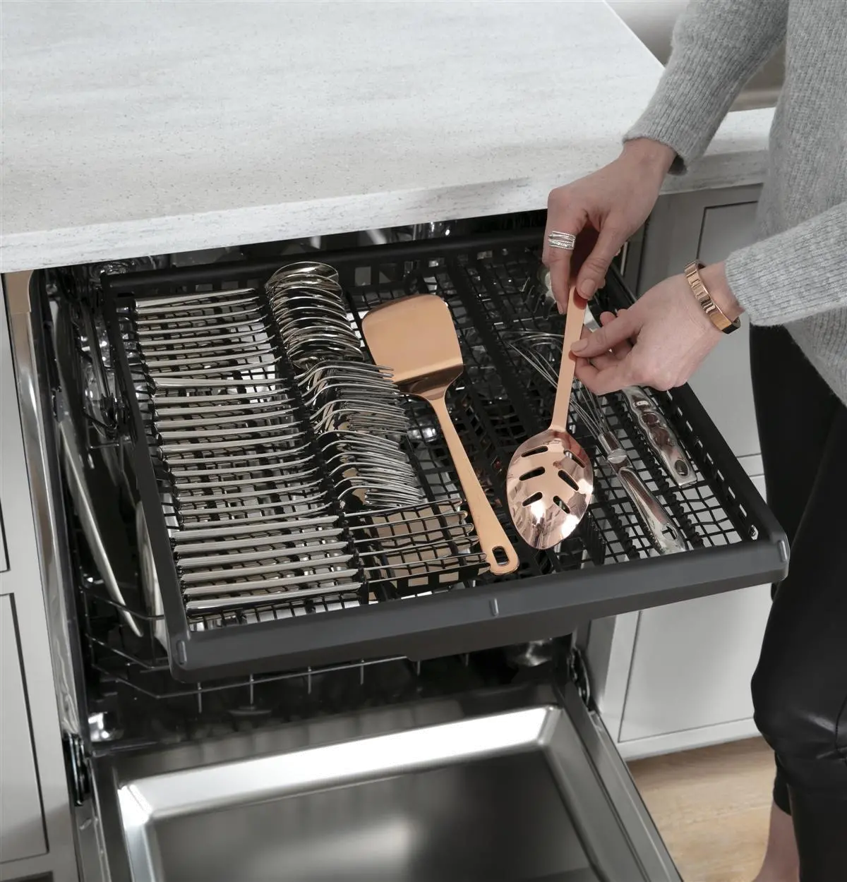 CDT875P2NS1 Cafe Top Control Dishwasher - Stainless Steel-3