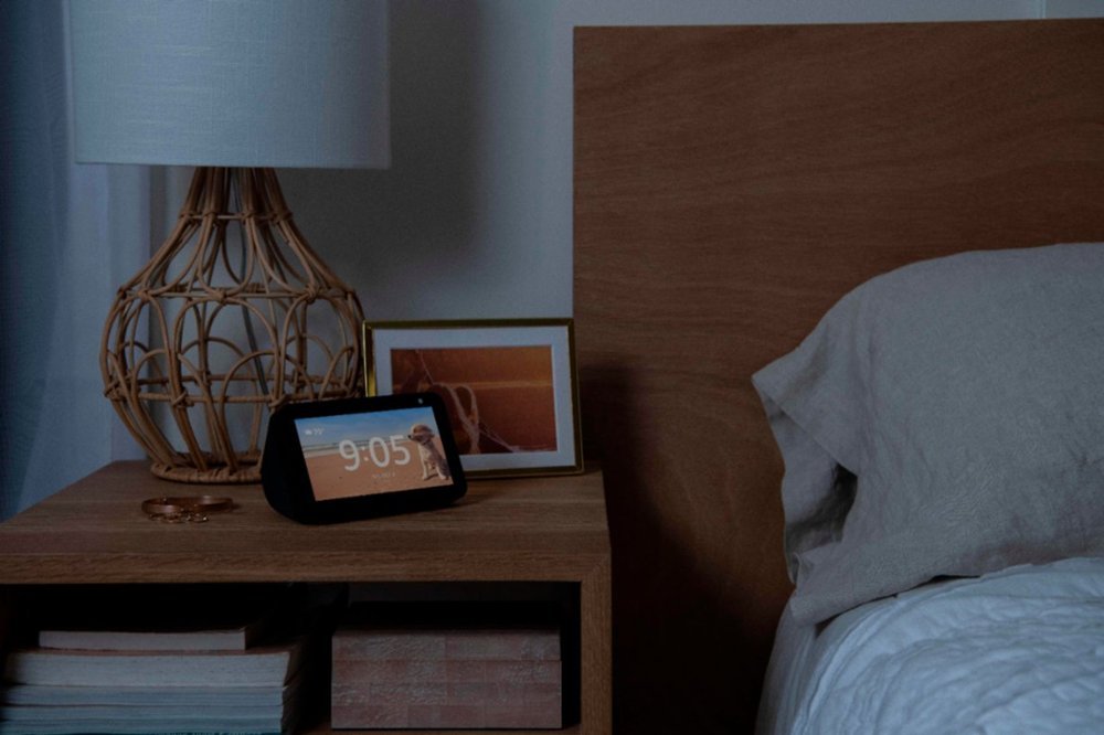 AMAZON SHOW 5 BLACK Amazon Echo Show 5 Smart Display with Alexa - Charcoal-5