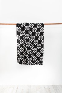 Black and White XL Muslin Quilt Blanket - Avalon