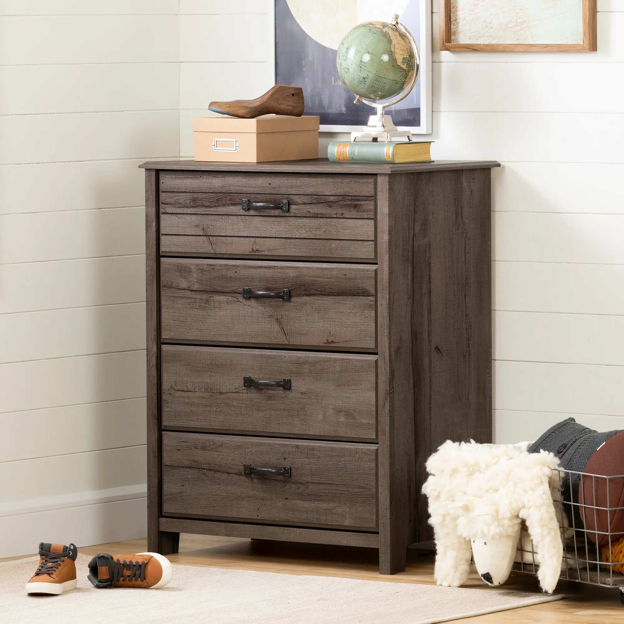 11909 Ulysses Brown Oak 4-Drawer Chest-1