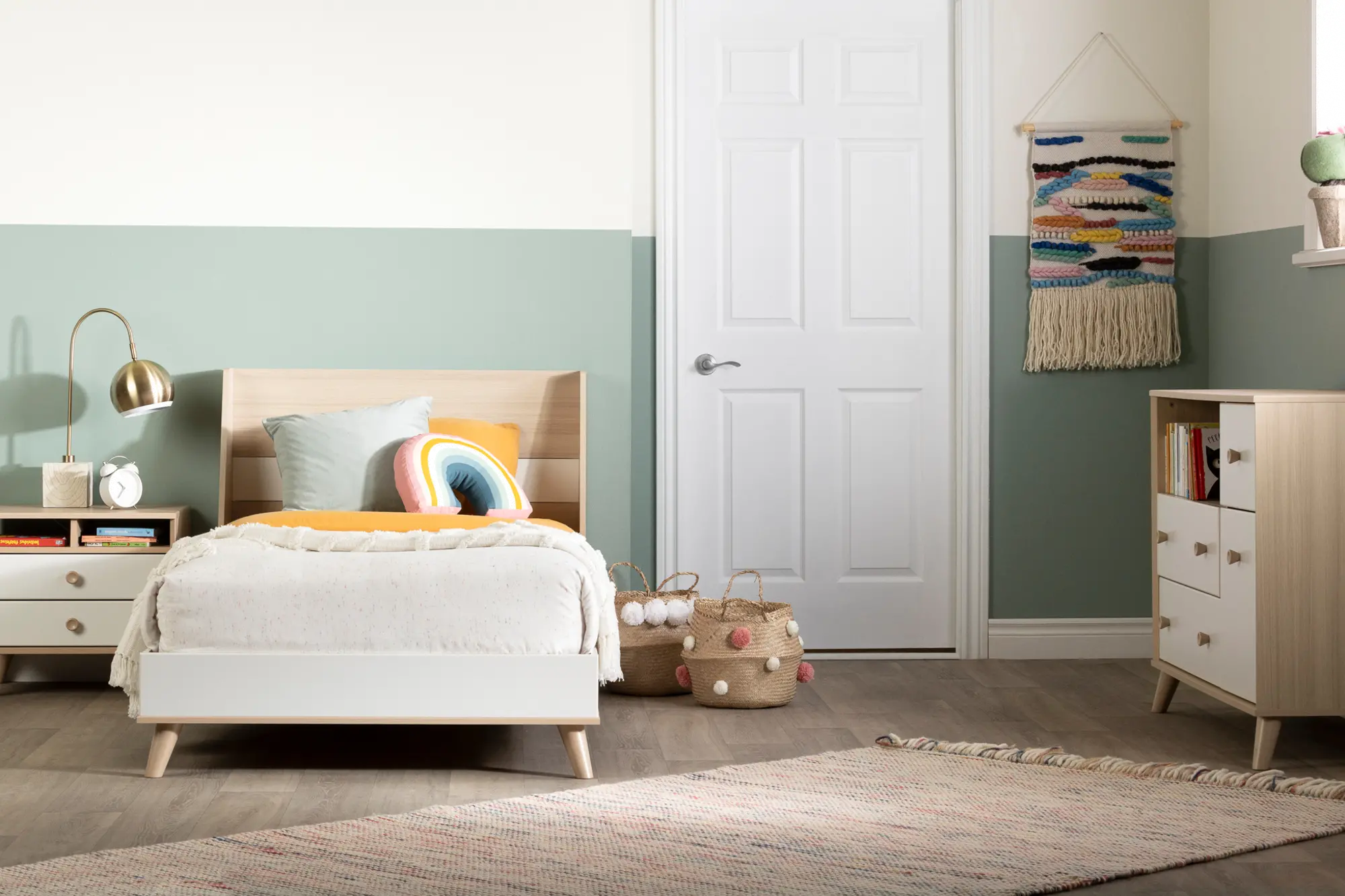 12174 Yodi Modern Soft Elm and White Twin Bed-2