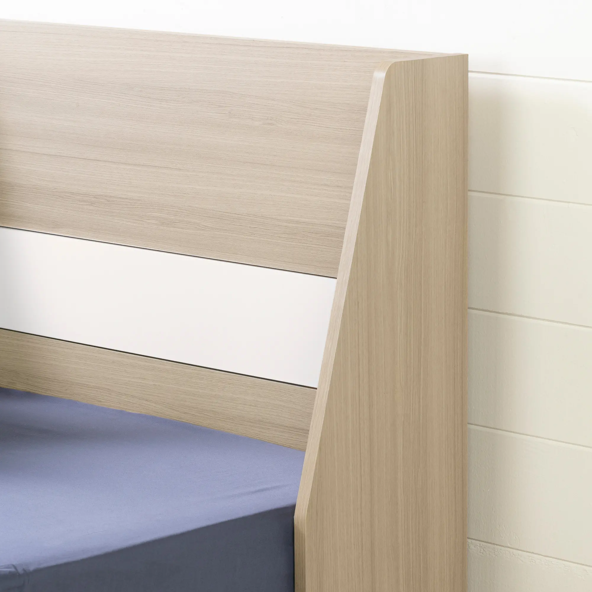 12174 Yodi Modern Soft Elm and White Twin Bed-3