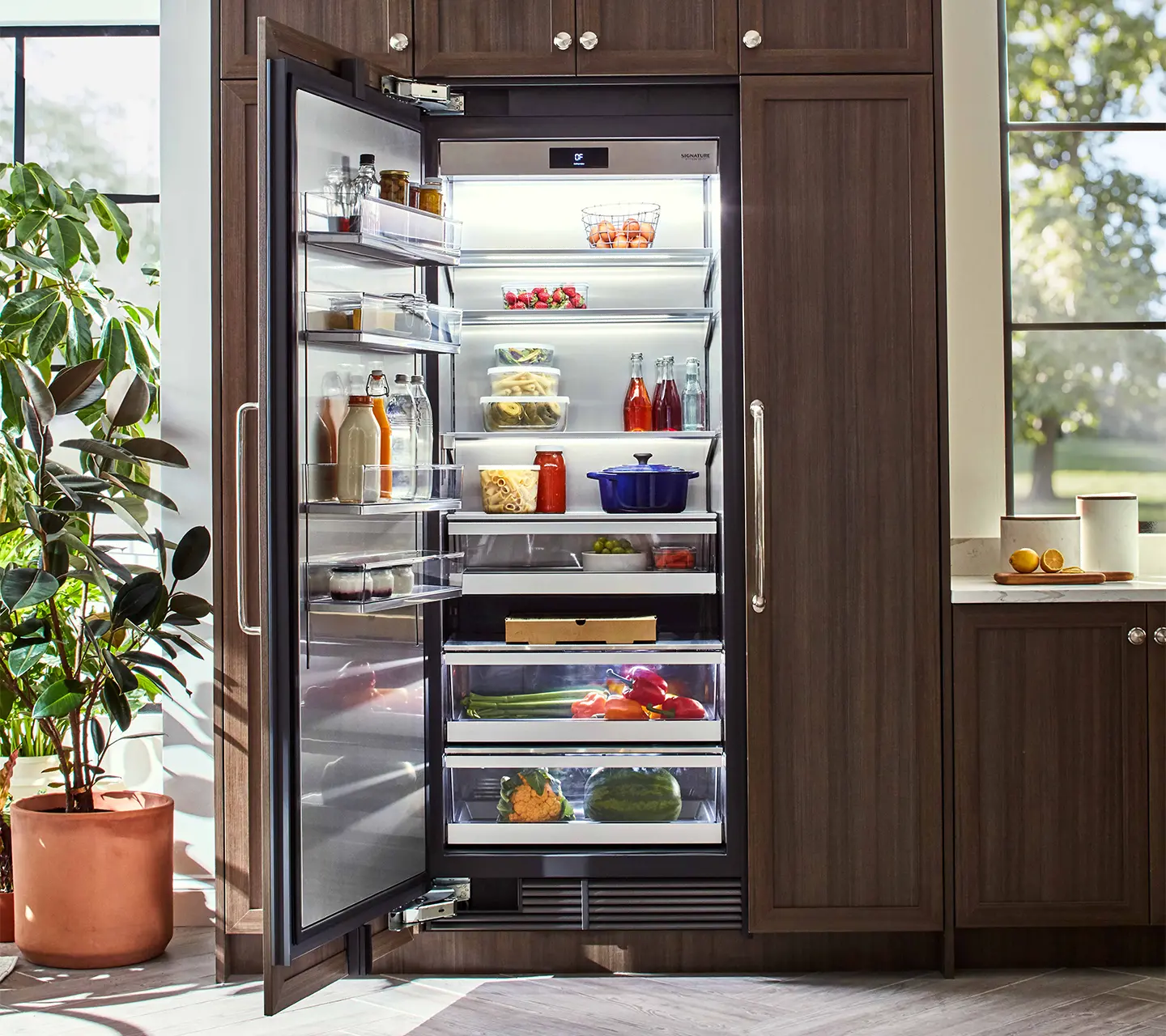 SKSCR3001P Signature Kitchen Suites 30 Inch Refrigerator - Panel Ready-3