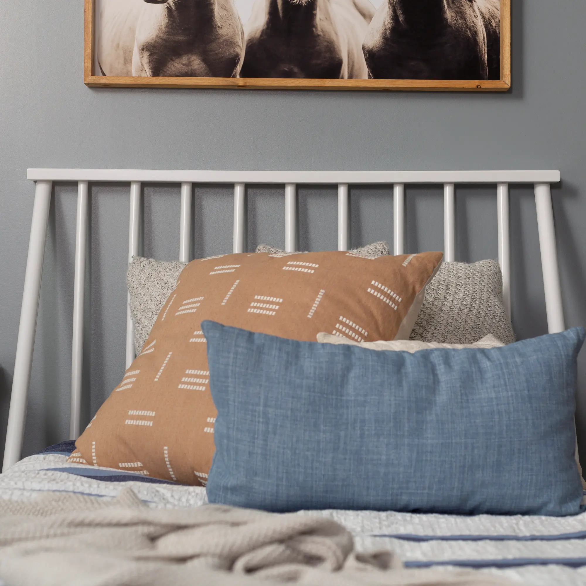 BTSPINWH Mid Century White Twin Platform Bed - Spindle-2