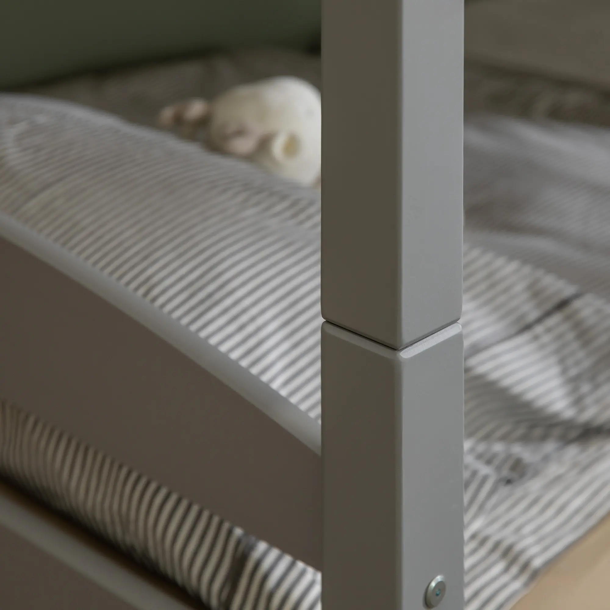 BWSTOTGY-TR Gray Twin-Over-Twin Bunk Bed with Trundle - Sunflower-3