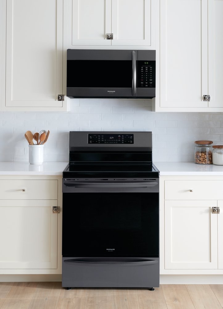 GCRI3058AD Frigidaire Gallery 30 Inch Induction Range with Convection and Air Fry - 5.4 cu. ft., Black Stainless Steel-6