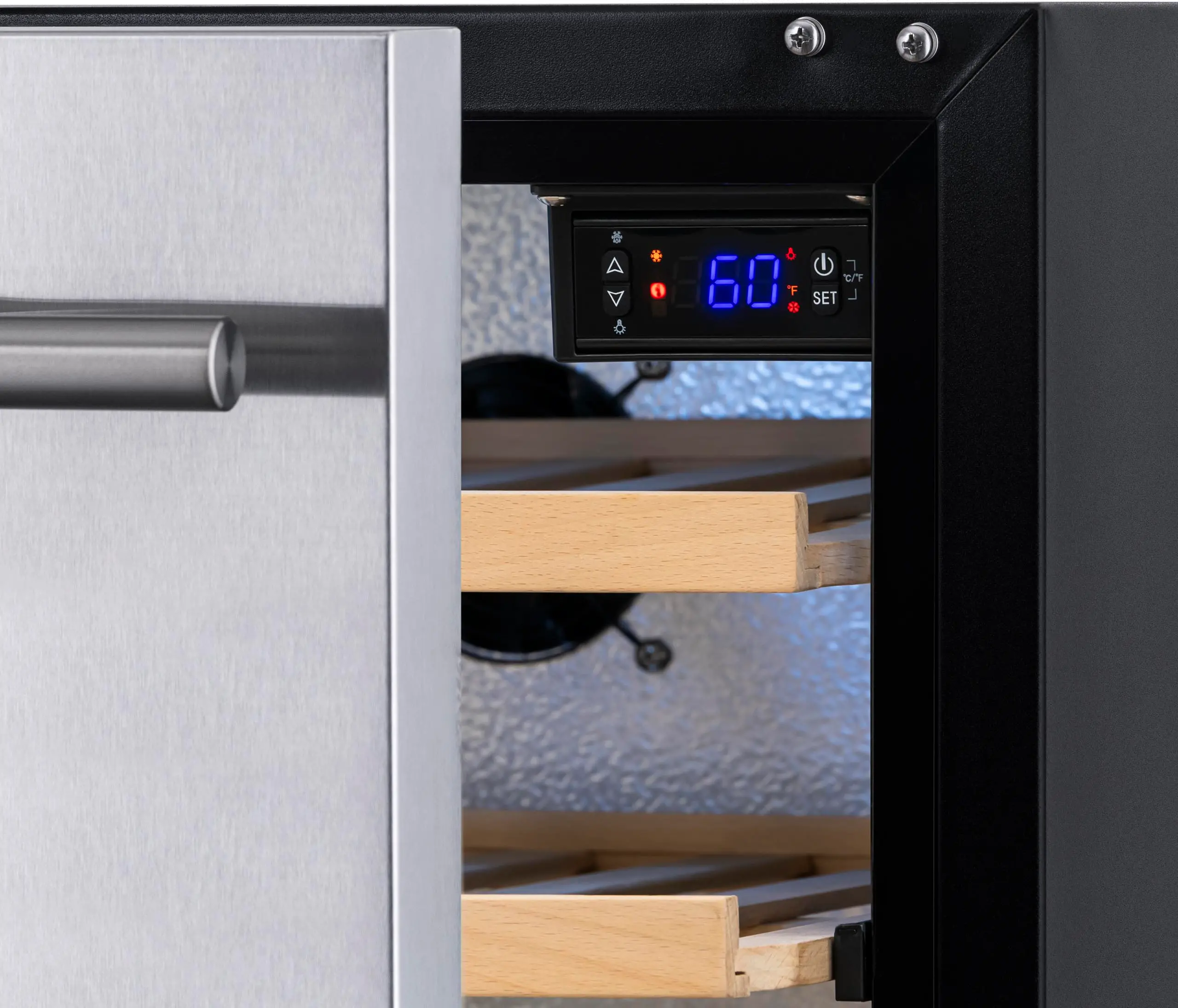 NOF100SS00 NewAir Two Drawer Indoor Outdoor Mini Fridge - 20 Bottles + 80 Cans, Stainless Steel-6