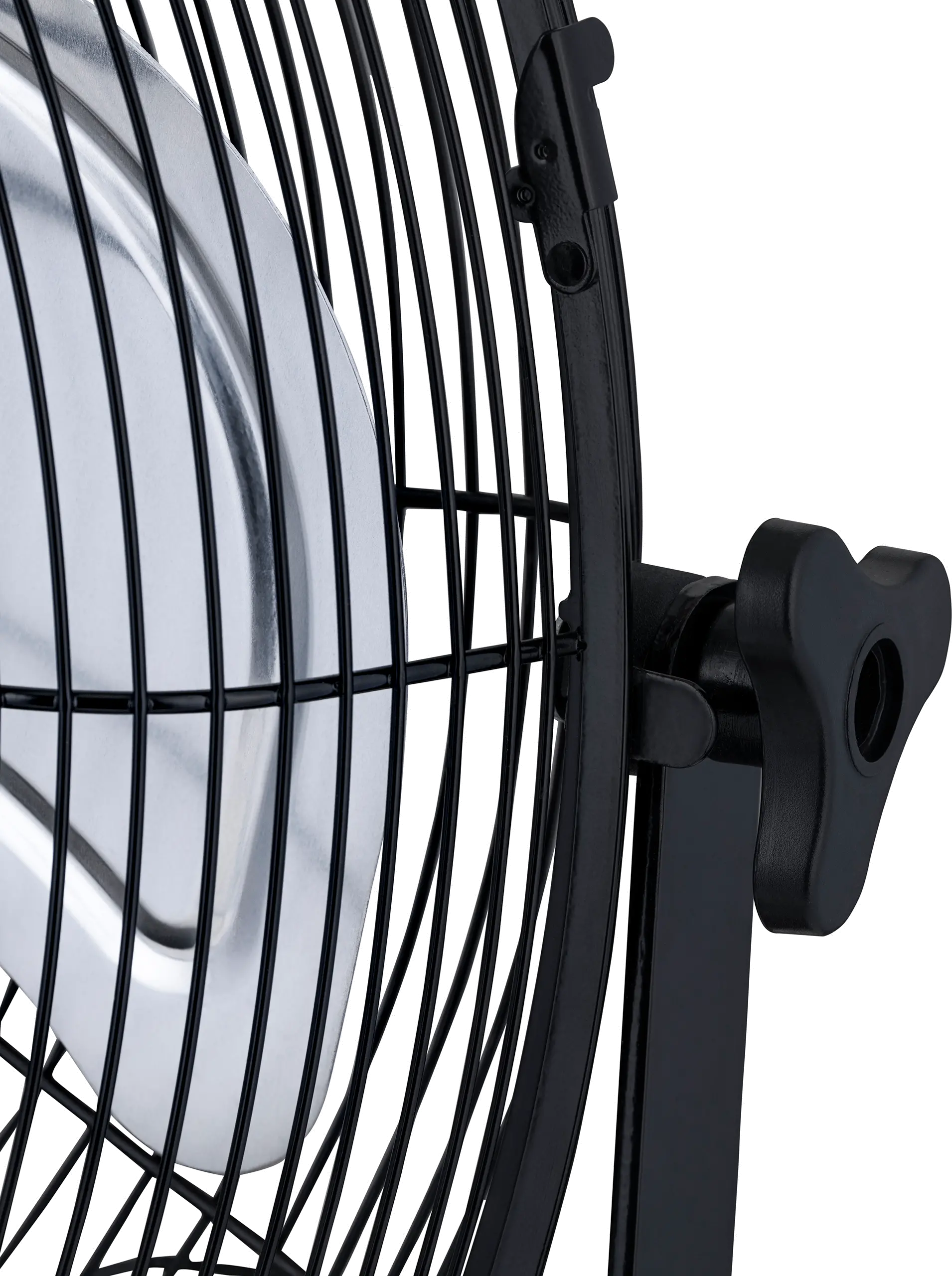 NIF20CBK00 NewAir 20 inch Outdoor Rated High Velocity Floor Fan-6
