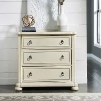 Farmhouse Antiqued White 3 Drawer Chest - Provence