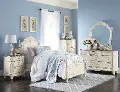 Traditional Antqiue White 4 Piece Twin Bedroom Set - Madi