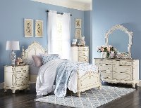 Traditional Antqiue White 4 Piece Full Bedroom Set - Madi