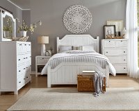 Sea Breeze Cottage White 4 Piece Queen Bedroom Set