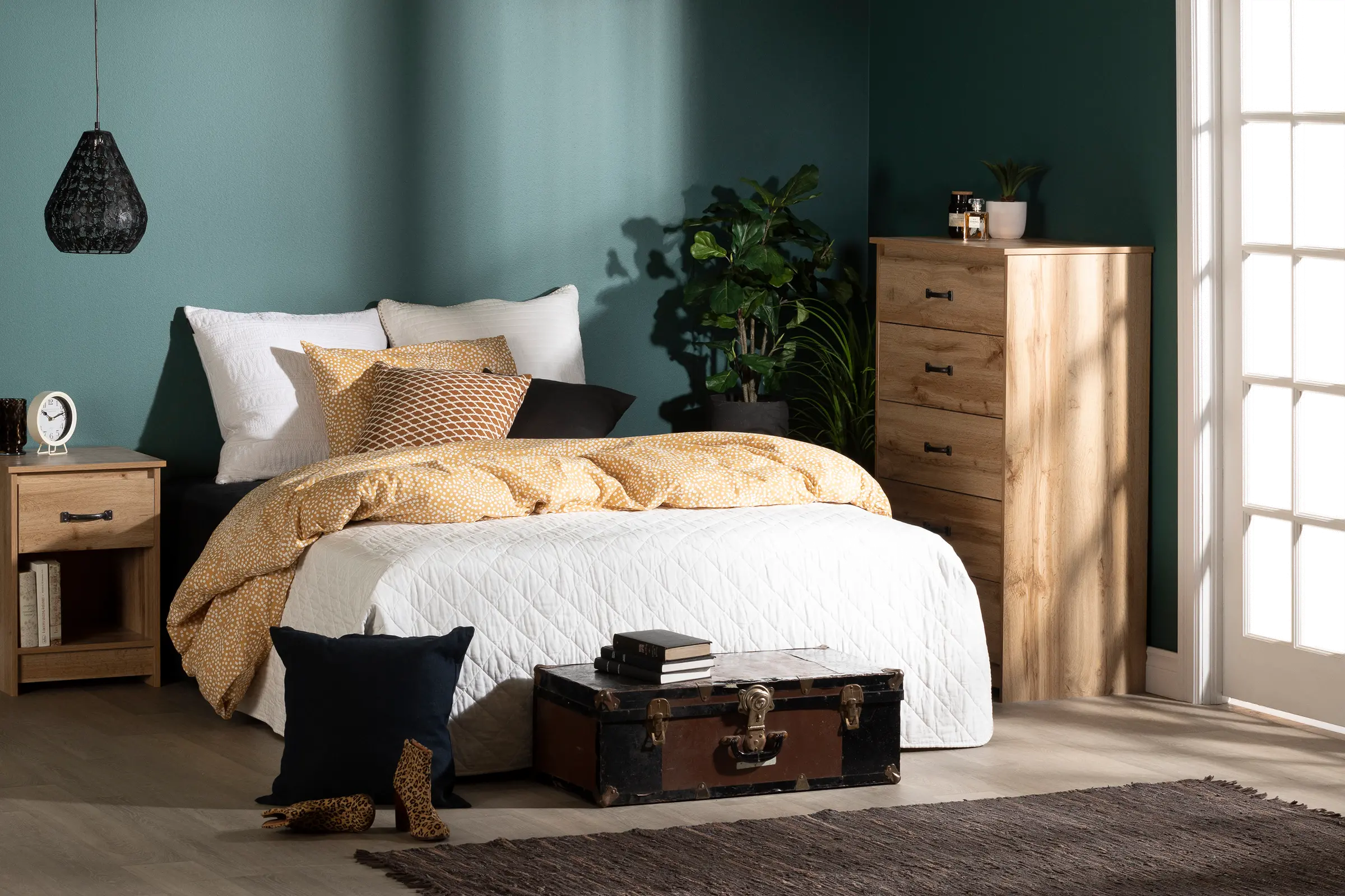13124 Tassio Norkdi Oak 1 Drawer Nightstand-4
