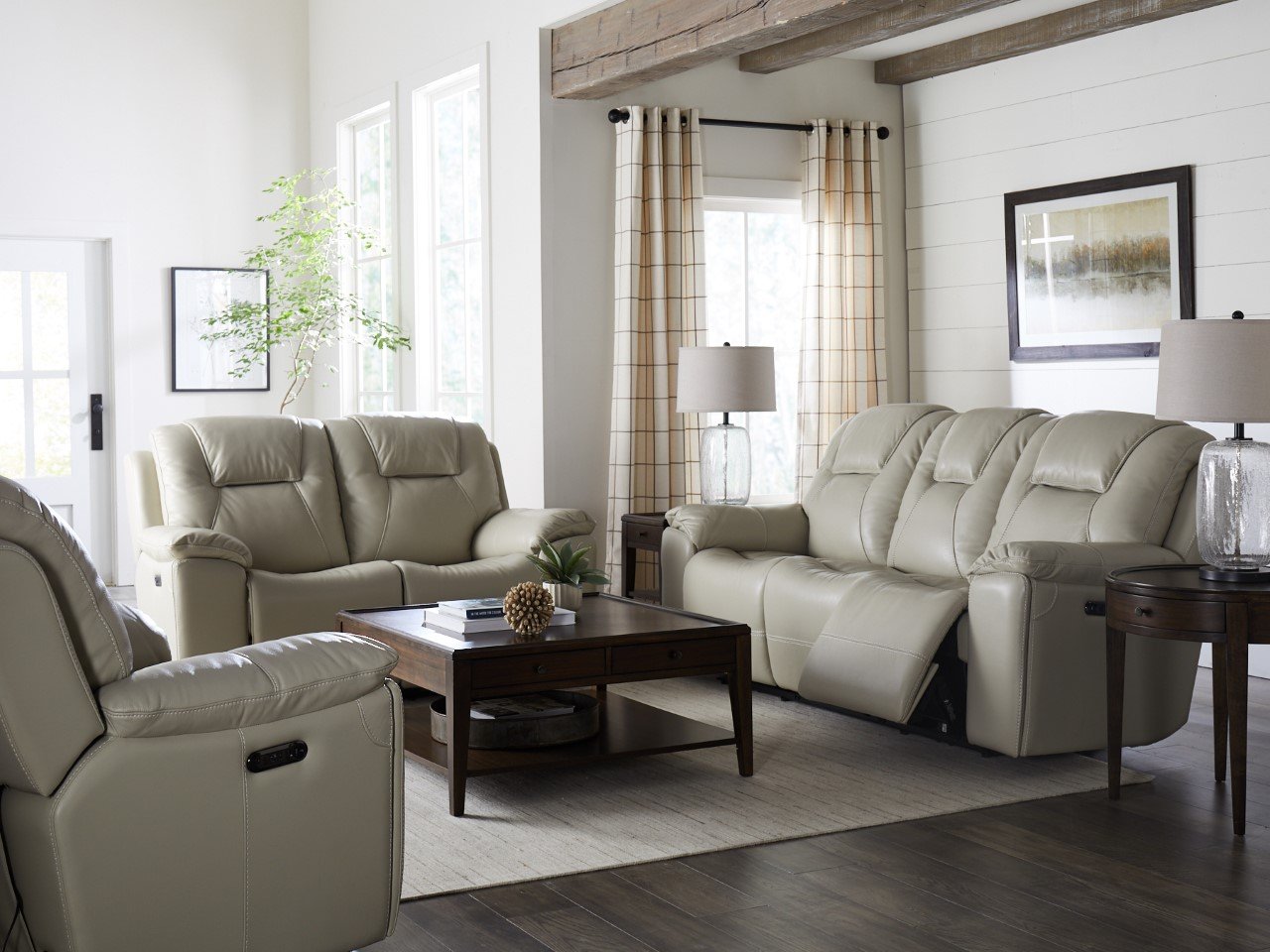 Chandler Linen Power Reclining Sofa with Hidden Cup Holders-4