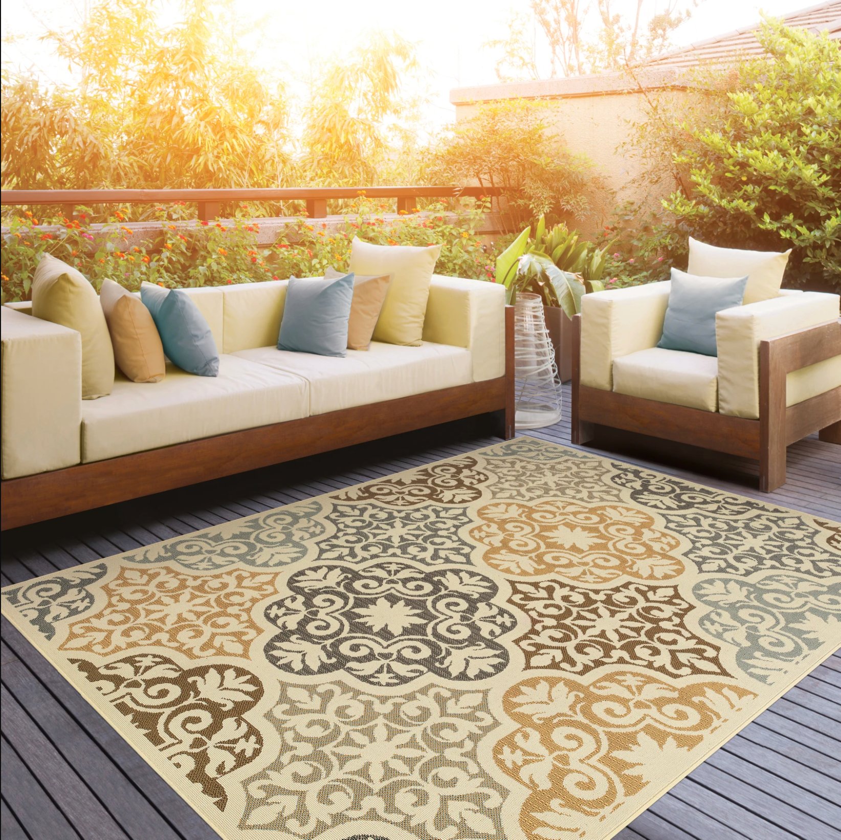 5 x 8 Medium Ivory, Blue, and Gold Indoor-Outdoor Rug - Bali-2