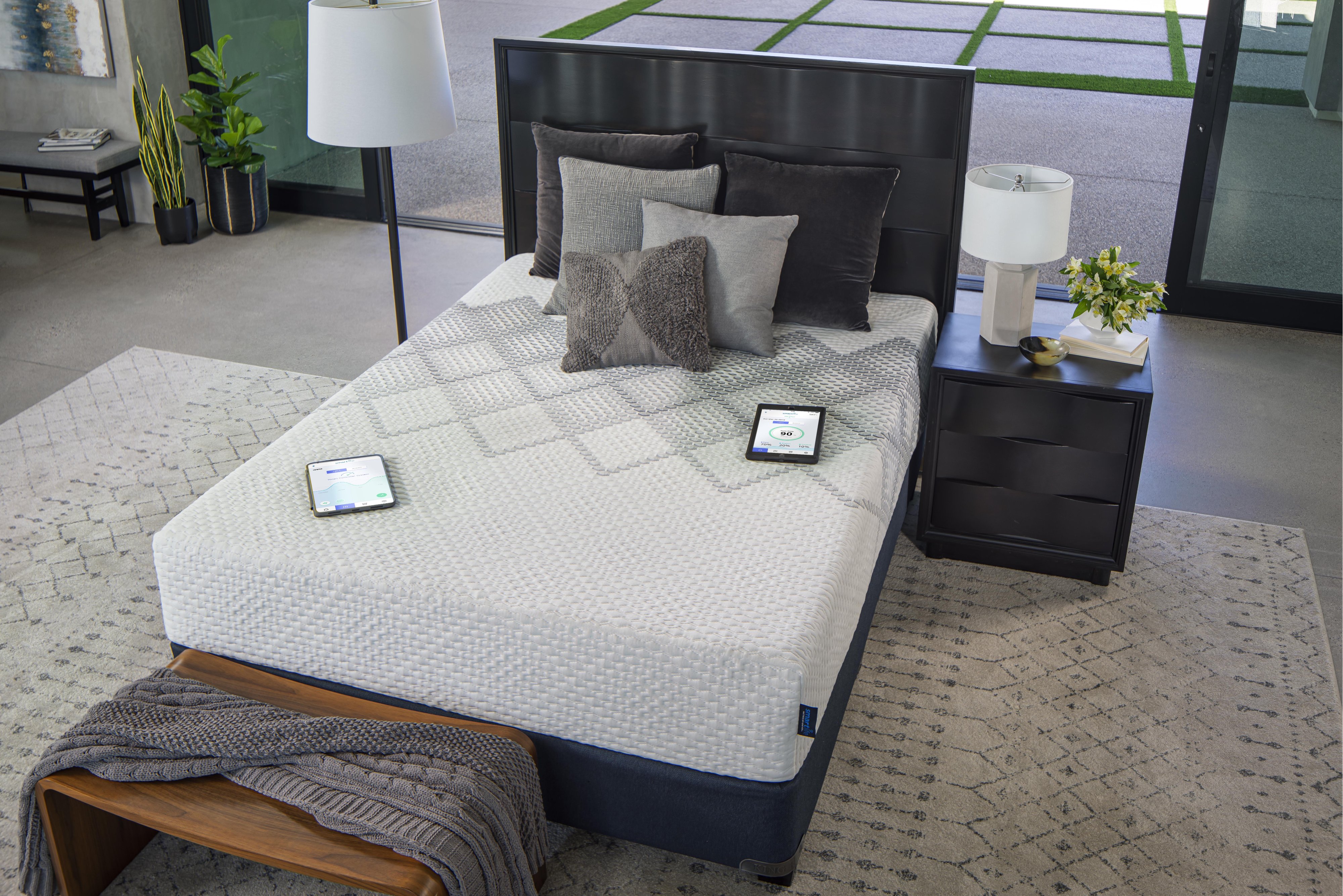 7372KK-1050 King Koil Smart Life Medium Queen Mattress - Lily-5