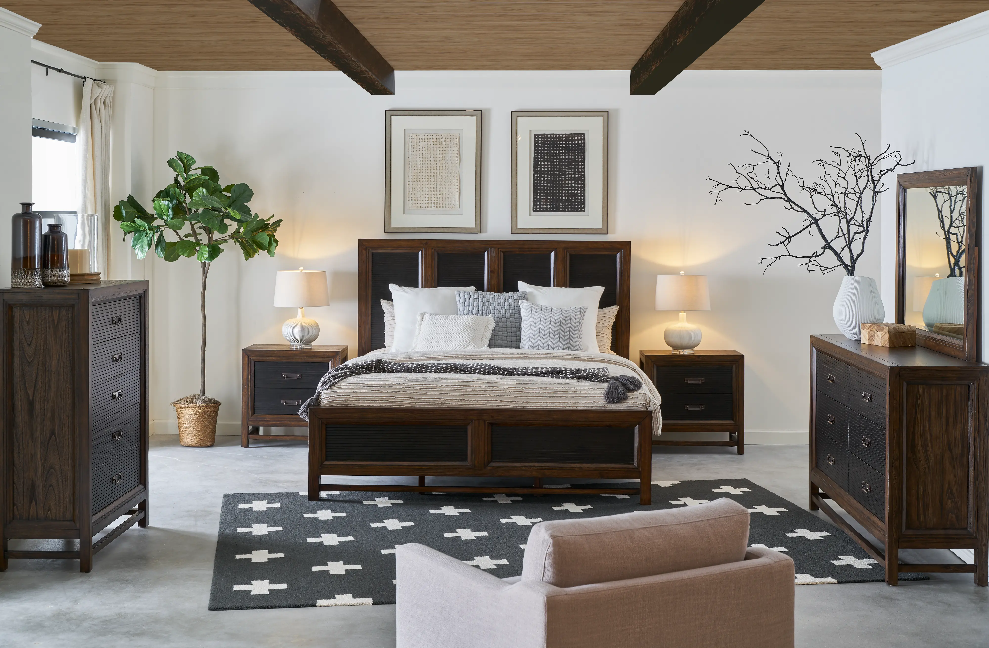 Branson Brown and Black 4 Piece Queen Bedroom Set-2