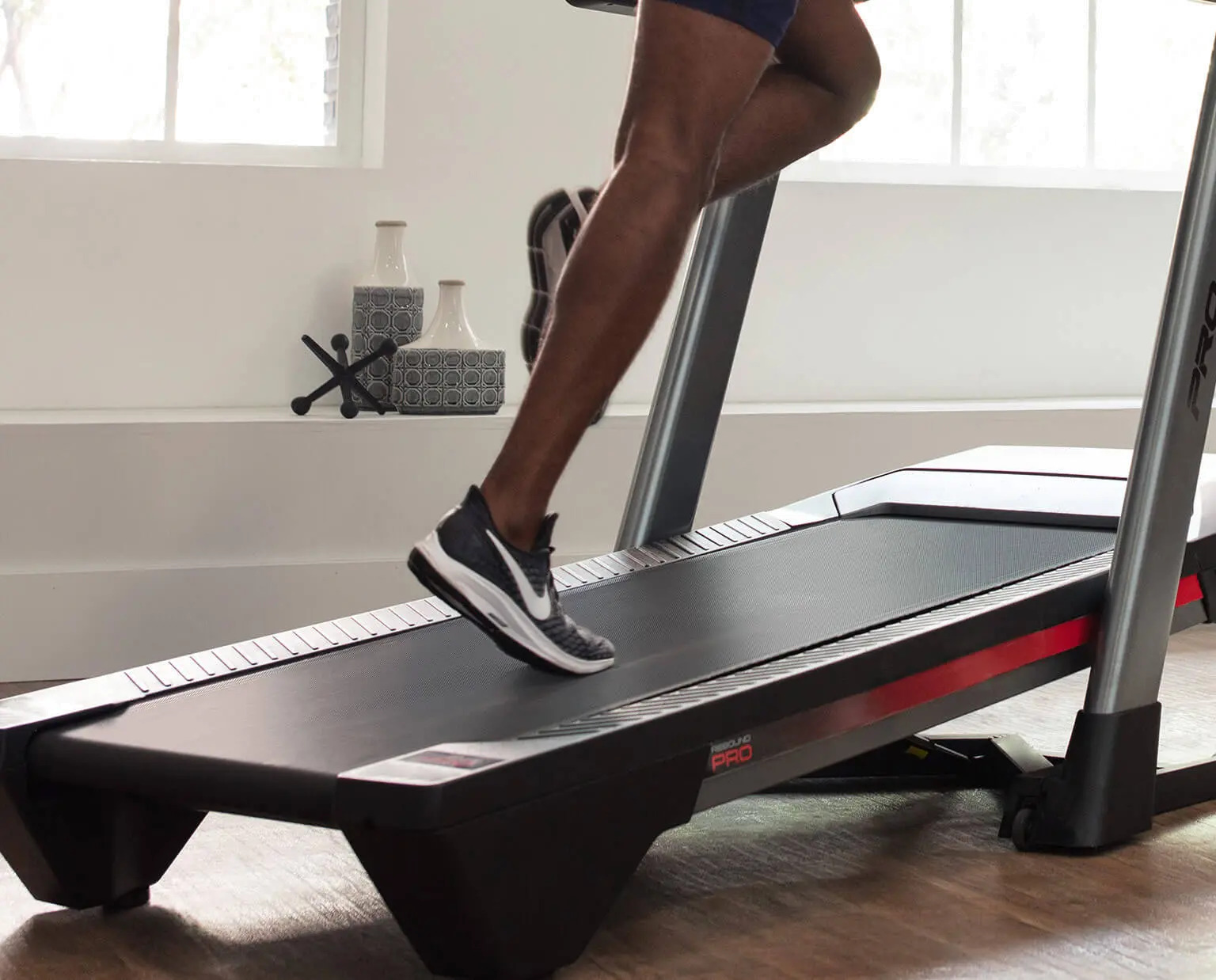 ProForm Pro 2000 Treadmill-3