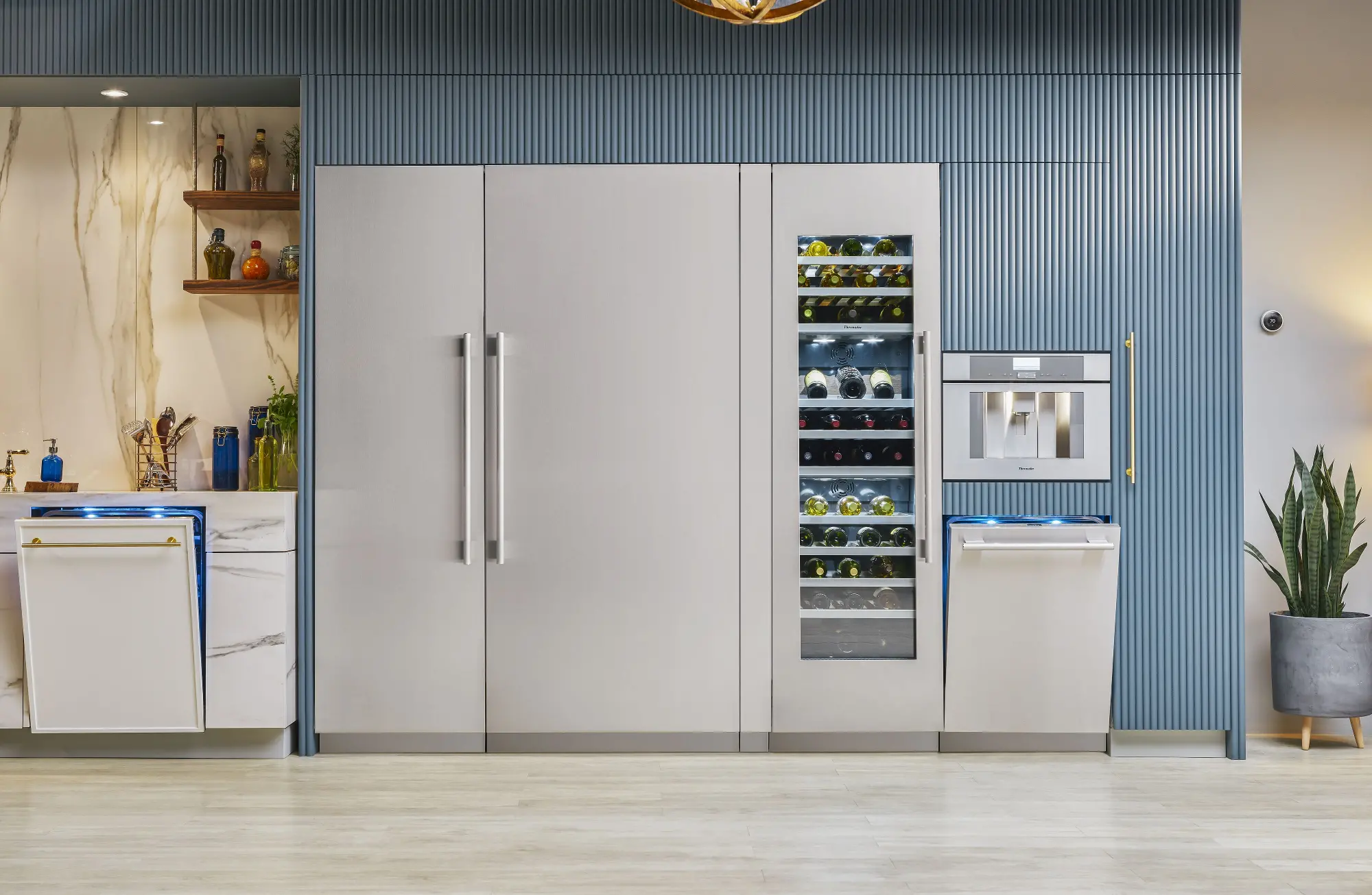 T30IF905SP Thermador 15.8 cu ft Freezer Column - Panel Ready-5