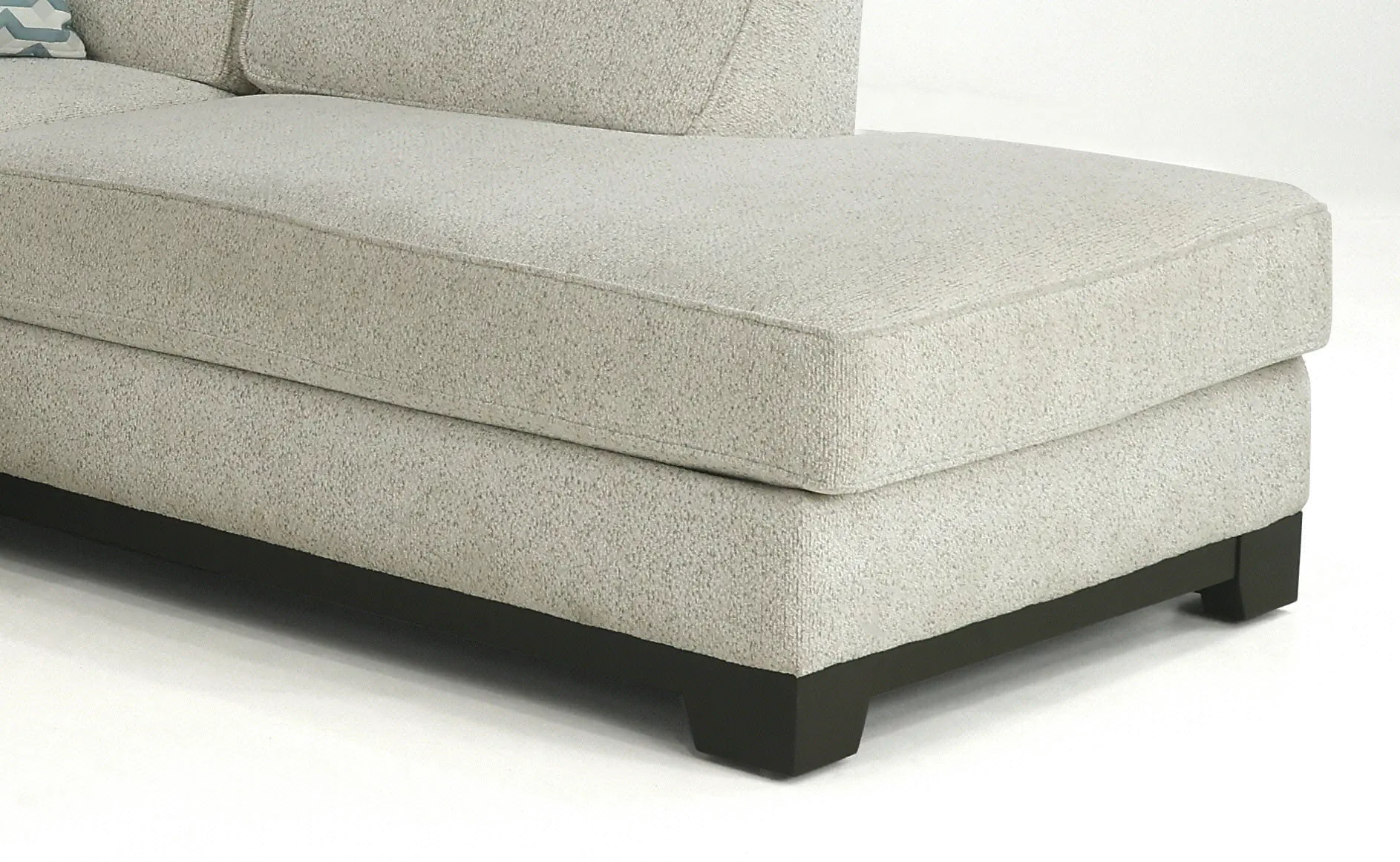 KIT Pisces 3-Piece Right-Facing Chaise Sectional-3