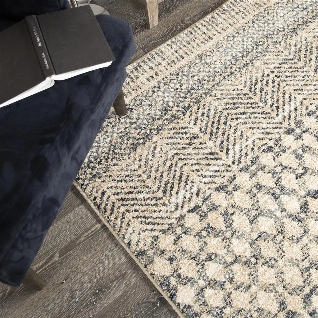 8225-5X8 5 x 8 Medium Arrowhead Light Blue and Beige Area Rug - Adagio-3
