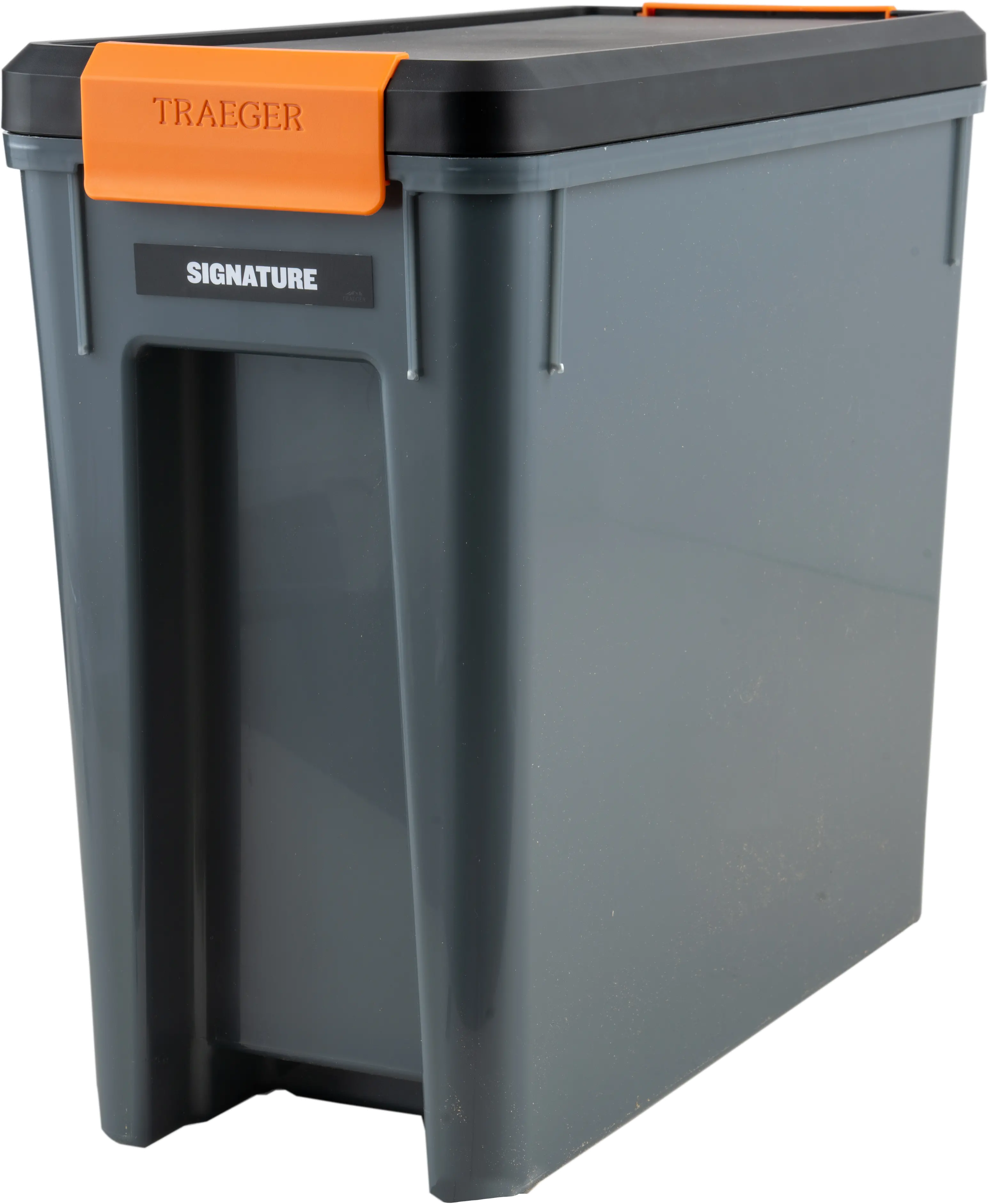 BAC615 Traeger Stay Dry Pellet Storage Bin with Lid-1